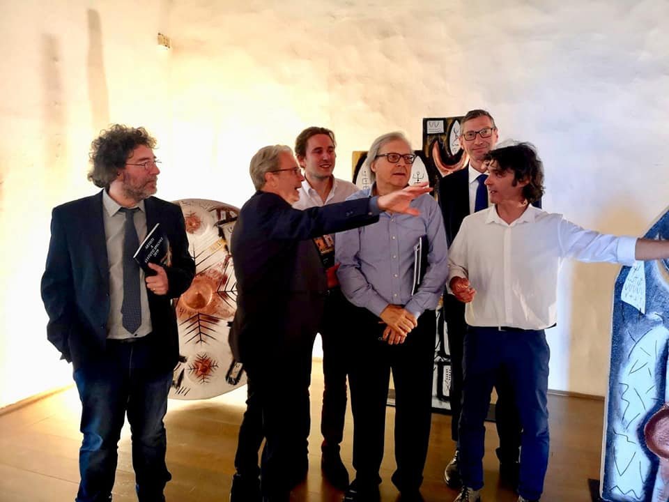 61425645_2305874692791818_3383852158100176896_n-xhezqwkhh6